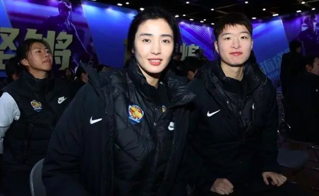 女足门将赵丽娜多大个人资料 赵丽娜怎么退役了？