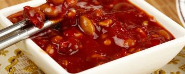 什么菜放豆瓣酱好吃 豆瓣酱都适合炒哪些菜