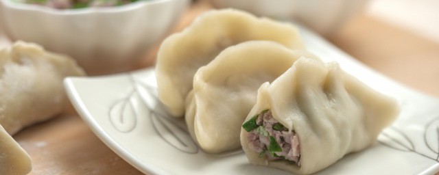饺子皮用什么面粉好 包饺子用什么面粉