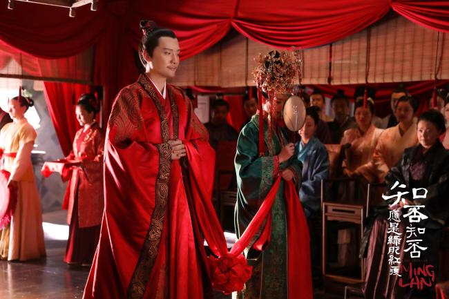 与凤行即将上映 所以真的不管还在水里泡着的宇文玥吗?