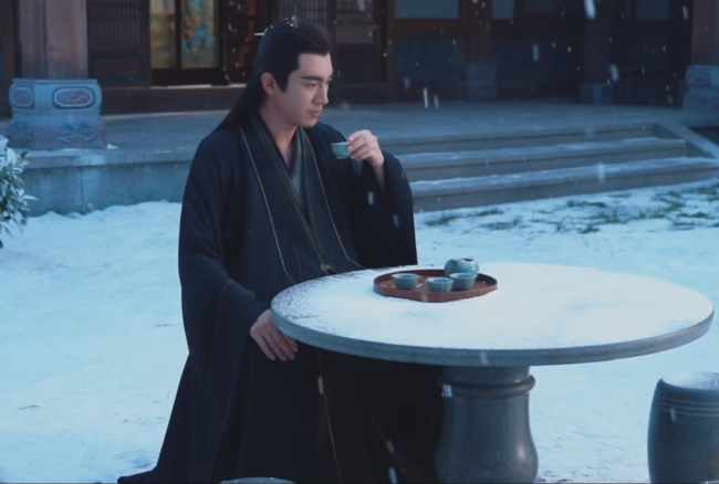 与凤行即将上映 所以真的不管还在水里泡着的宇文玥吗?