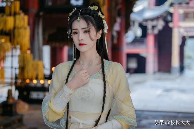 罗云熙演的澹台烬真带感 澹台烬:也只有罗云熙能与我媲美