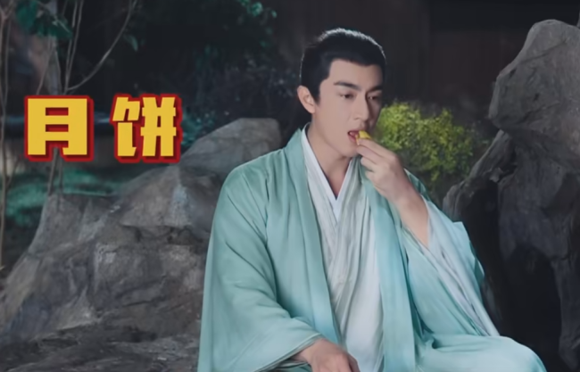 与凤行即将上映 所以真的不管还在水里泡着的宇文玥吗?