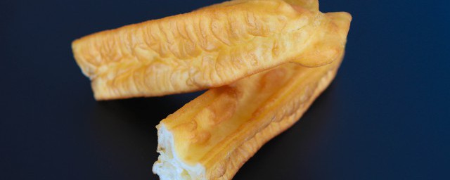 炸油条用什么面粉好 炸油条的面粉用哪种