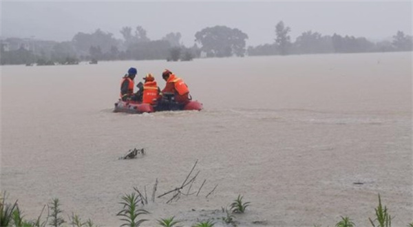 江西暴雨导致29.3万人受灾 造成经济损失达到2.3亿元