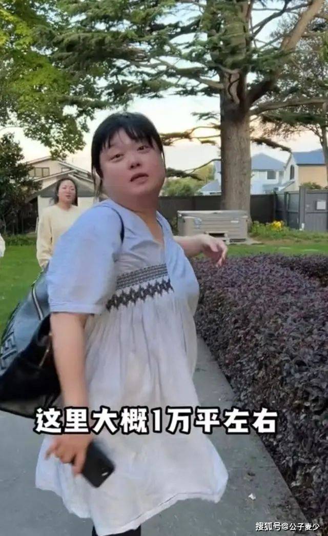 前TVB女星陈嘉佳在内地吃路边摊 38岁体重270斤认不出上海3套豪宅仍单身