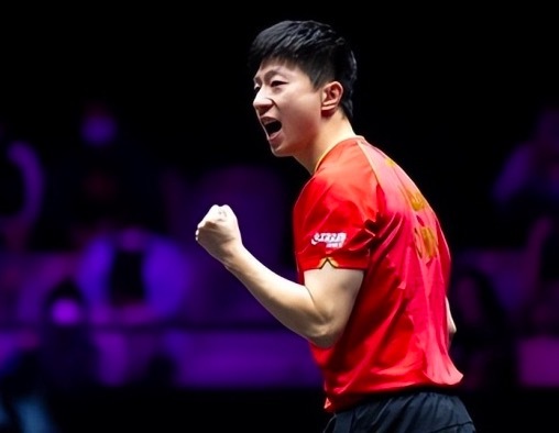 龙队太稳了！马龙4-0横扫林钟勋 晋级男单八强！