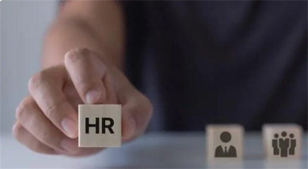 女孩放弃入职后收到HR千字回复