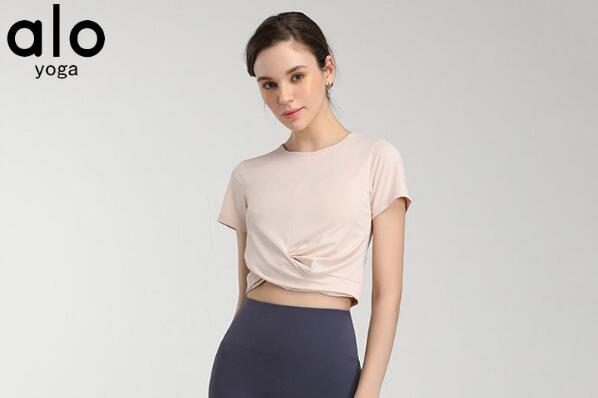 世界十大顶级瑜伽服品牌 哈他瑜伽上榜，第一源自加拿大