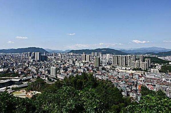 元朝十大城市，大都排在榜首，第二是元朝陪都