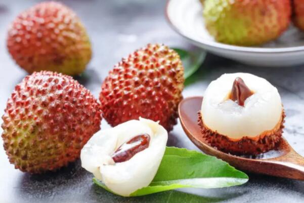 怀孕1一3月禁吃的十大水果，消暑圣品上榜，第二常食会上火