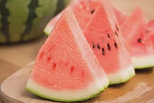 怀孕1一3月禁吃的十大水果，消暑圣品上榜，第二常食会上火