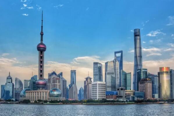 世界城市gdp前十名，天使之城排第三，第二是亚洲城市