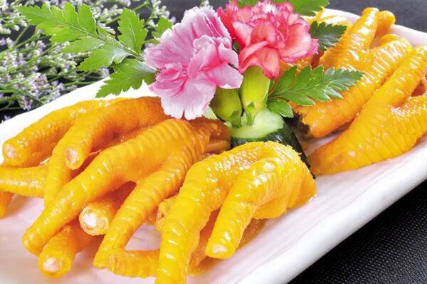 客家十大名菜，客家三件宝排前三，第八是猪肚煲鸡