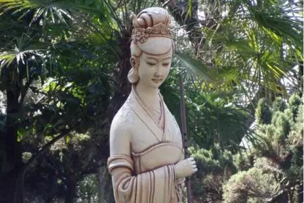 陈姓历史上的十大名人，开国皇帝排第三，第二是高僧