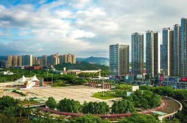 广州各区人口数量排名，白云区排第一，第四拥有小蛮腰