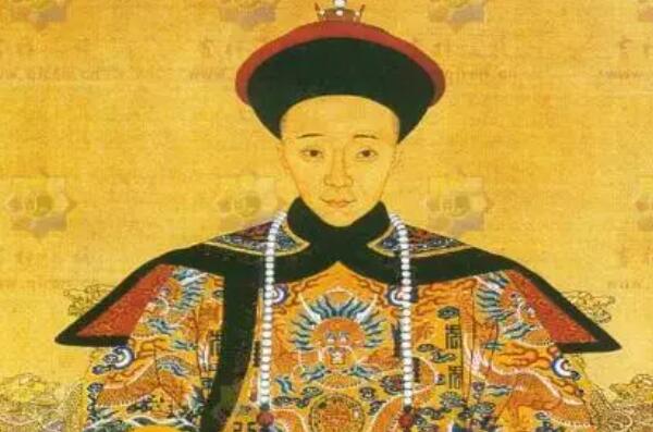 清朝十二位皇帝排名，皇太极定国号，第三平定抗清势力