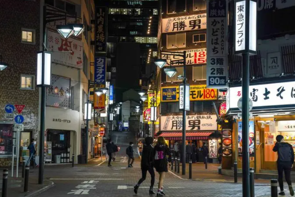 十大世界人口密度最高的国家，韩国排第六，第三是地中海心脏