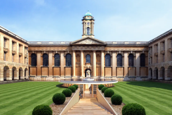 金融学最好的十所大学，美国大学占半壁江山，第一学术地位高