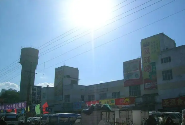 全国十大食品批发市场，北京新发地排第一，第六是零食天堂