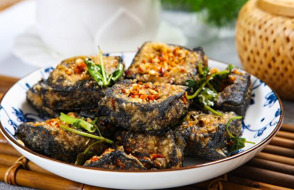 舌尖上的中国芜湖十大名小吃排行榜腰子饼上榜，第六又香又臭