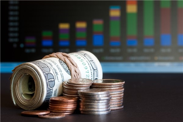 基金定投日投月投哪种好选择日投还是月投