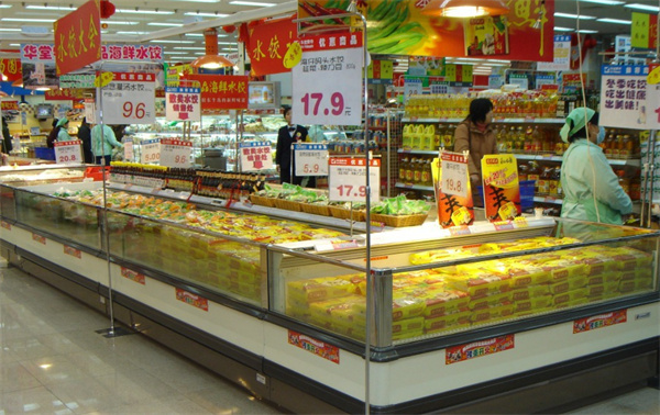 福岛超市产品半价无人买