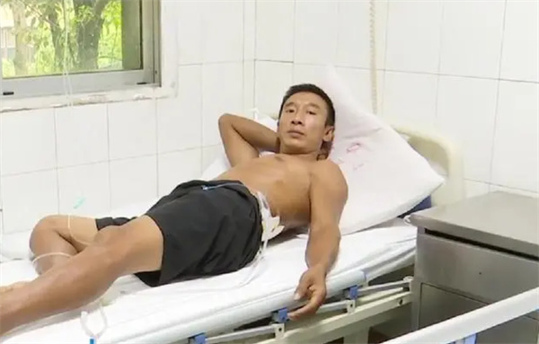 男子五分钟遭到两次雷击