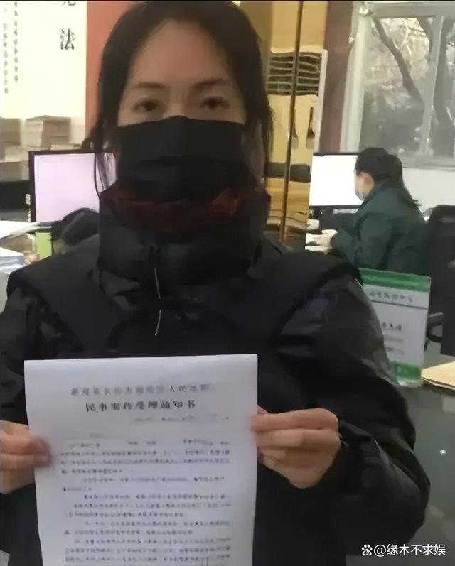 曝何炅欠保姆工资？！ 闹上法庭，一审判决10日内偿还欠款15万元