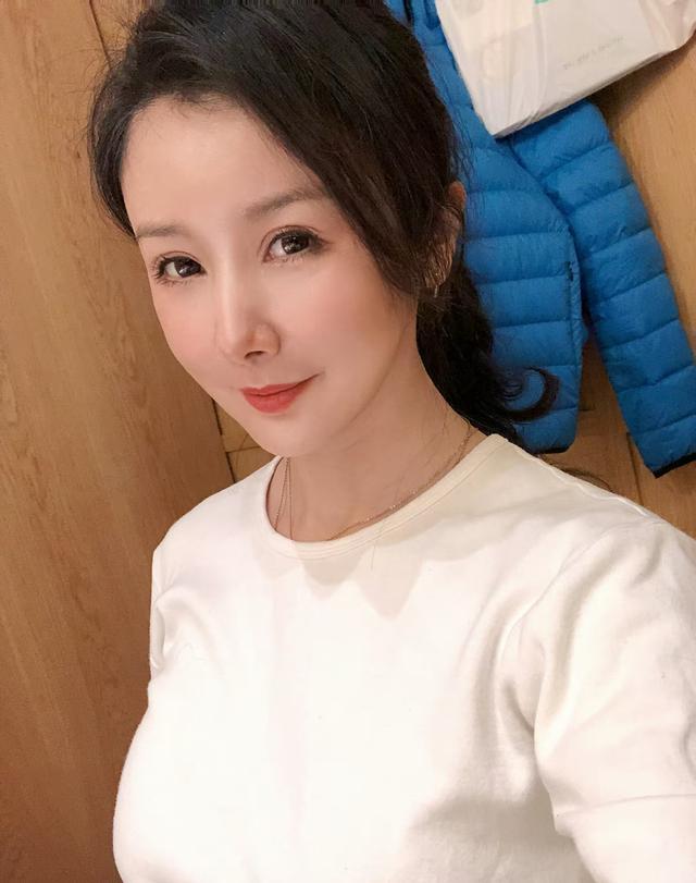 王阳孙菲菲事件最新回应 自称当时表达不妥，会站在正义的一方