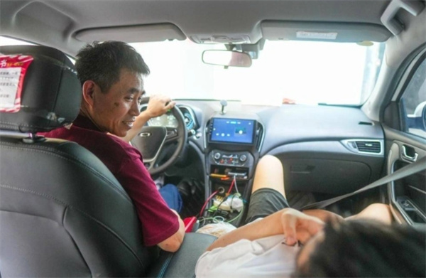 重庆看到这台网约车别着急投诉