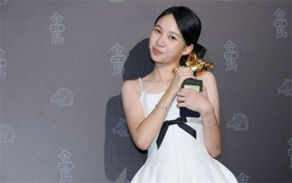 12岁林品彤获金马奖影后