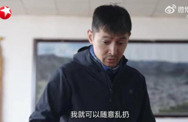 《一路前行》胡歌刘涛节目中起争执：争论野外用完厕纸是否带走