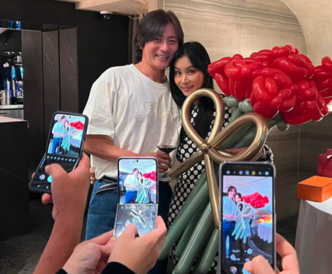 不愧是塌房夫妇！张东健妻子被曝偷税漏税