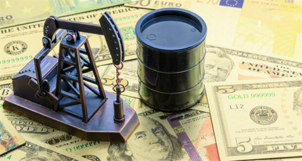 石油原油期货的价格波动受何种因素影响 如何预测价格的走势