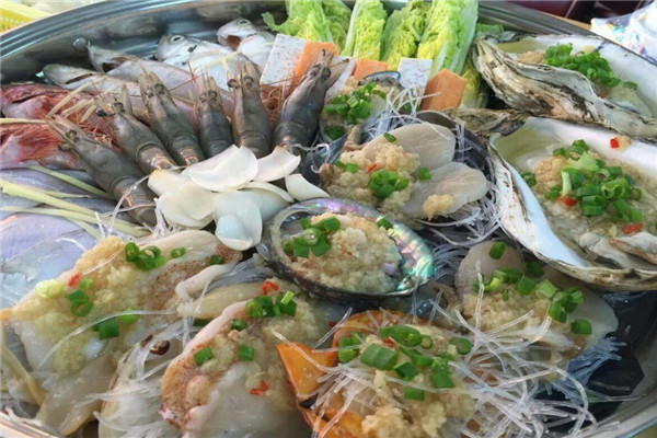 海鲜火锅加盟店十大排行：红鼎豆捞上榜，它的投资超过一百万