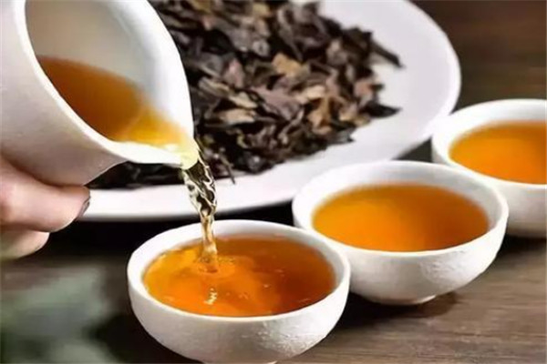 茶馆加盟10大品牌排行榜：小气茶上榜，皇茶第二