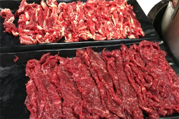 牛火锅加盟10大品牌排行榜：牛一妃上榜，签斤小姐最受欢迎