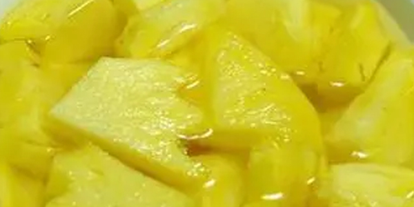 菠萝没吃完怎么保存第二天吃 用盐水浸泡菠萝的原因