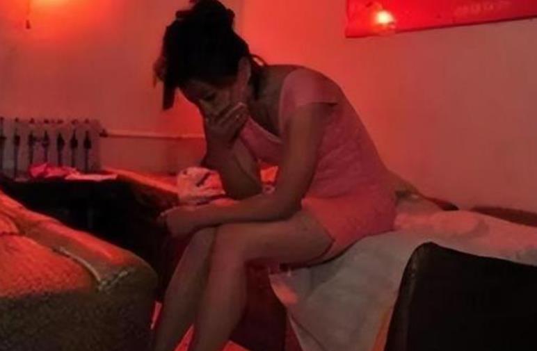 81岁大爷花25元嫖娼 以后还有脸面对家人吗?