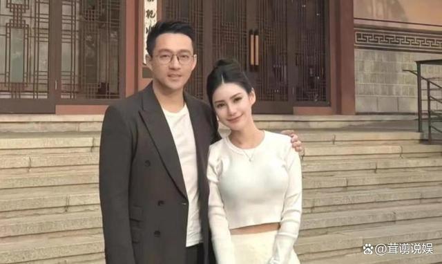 汪小菲晒结婚证发喜糖 70w鸽子蛋钻戒格外醒目
