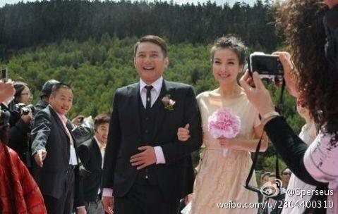 李维嘉吴昕被结婚 热传李维嘉吴昕领证结婚