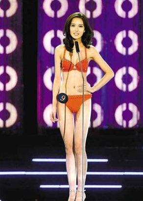广州选美冠军李茜39公斤，被调侃胸像图钉
