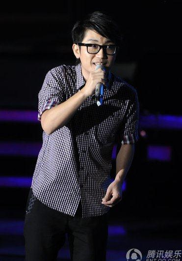 好声音广州开唱 杨坤率金志文、张玮等声震广州