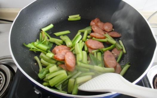 调料不仅赠味还养生 炒菜放调味料的最佳时间