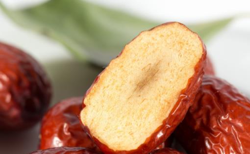 红枣的食用禁忌要注意 红枣的食谱大全