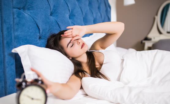睡眠不足为什么会发胖 睡眠不足让你更渴望获得高卡路里
