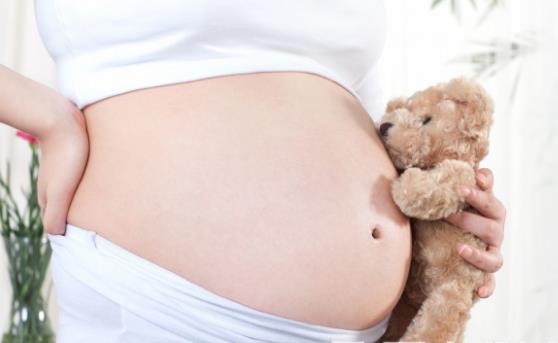 孕妇千万别吃五类饮食 对胎儿健康有害千万不能碰