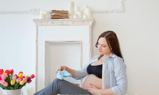 孕妇胃痛该怎么缓解 孕妈不要过于紧张多食粥类