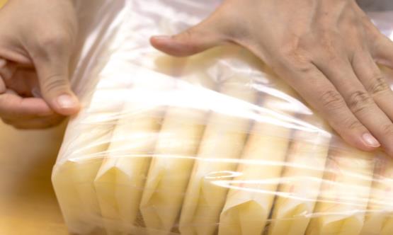 妈咪必知的储存母乳小技巧 如何处理没喝完的母乳